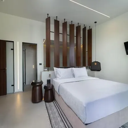 Wave Grand Infinity Villa Kuit - Luxury Retreat With Stunning Sea Views וילה